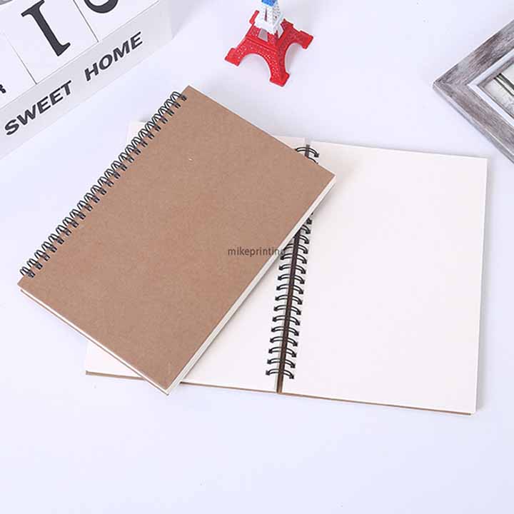 Cuaderno en blanco de papel Kraft con enc